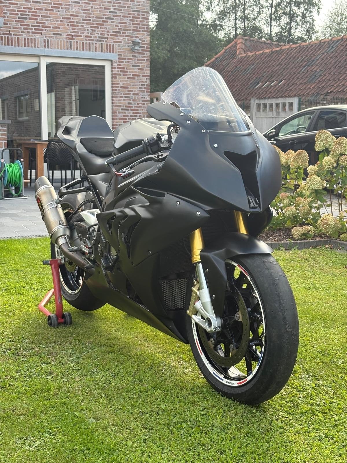 Bmw S1000RR circuit, Particulier