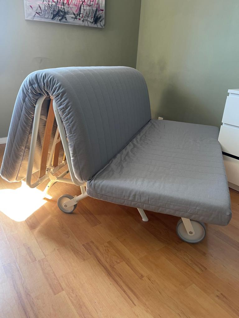 Canape lit Ikea excellent etat, Enlèvement, Utilisé, Queen size, Gris