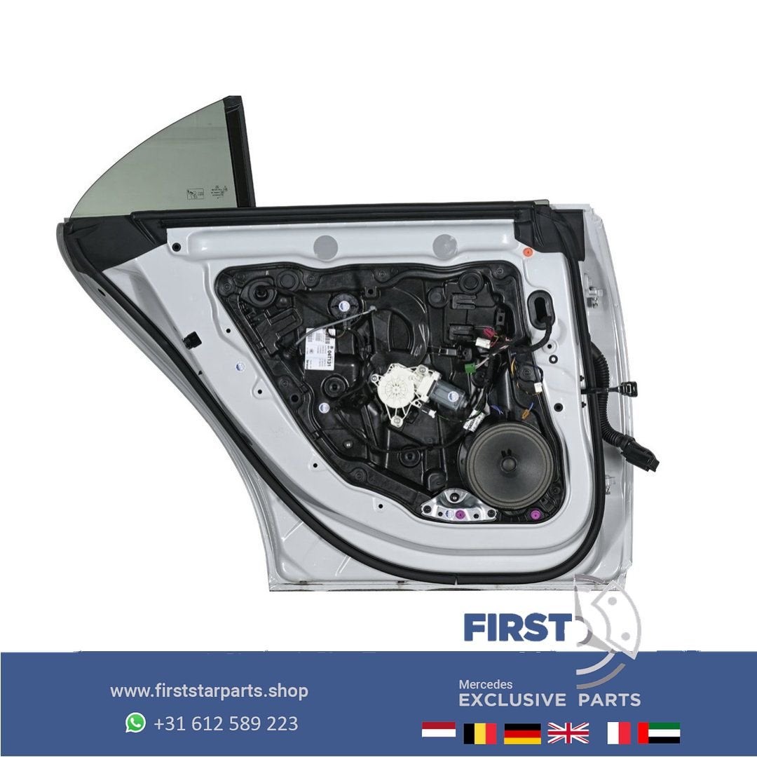 W118 C118 X118 CLA DEUR PORTIER COMPLEET LINKSACHTER Mercede, Gebruikt, -, Deur, Ophalen of Verzenden