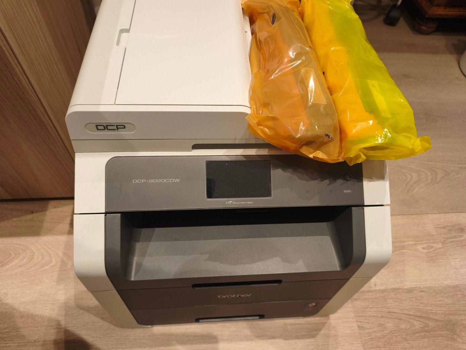 Imprimante laser couleur tout-en-un Brother DCP9020CDW, Computers en Software, Printers, Laserprinter, Printer