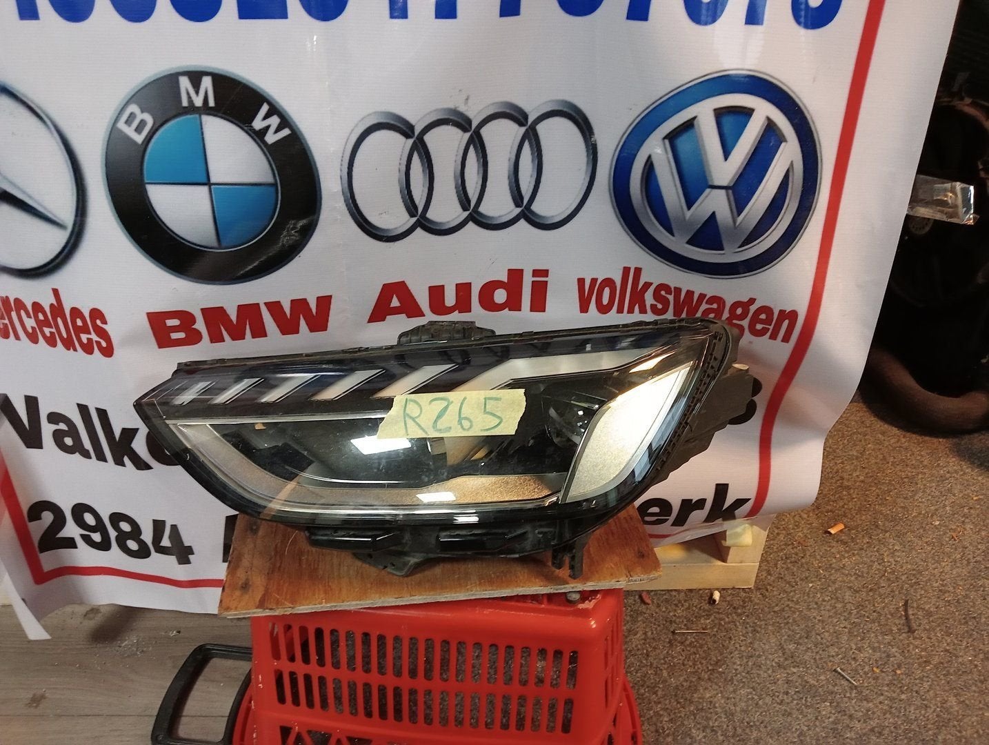 Audi A4 8W0941033D Koplamp links, Gebruikt, -, -, -