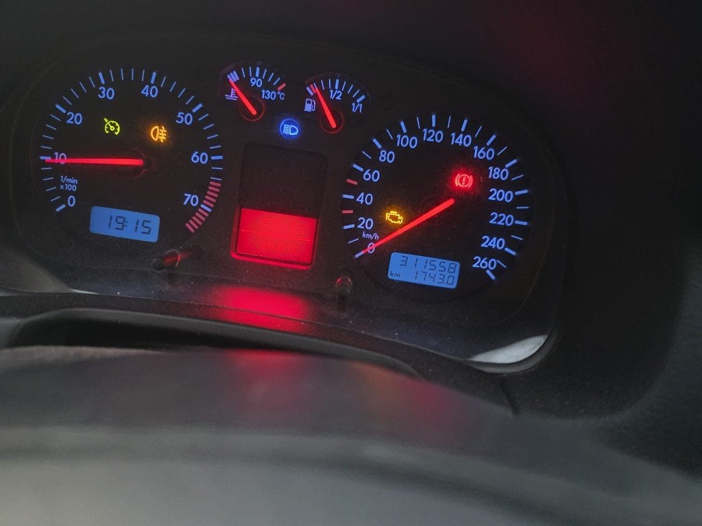 Volkswagen golf 4 station, Argent ou Gris, Boîte manuelle, 5 portes, Break
