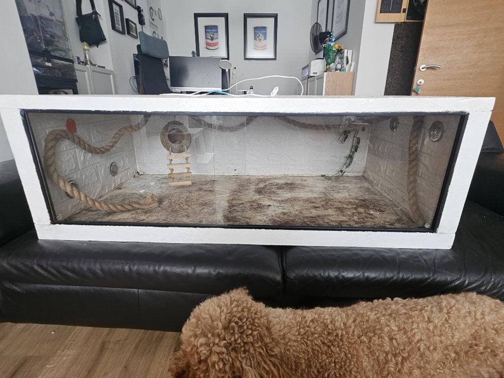 OSB Terrarium 118x62x40 met glazen schuifdeuren + LED, Ophalen, Gebruikt, Terrarium of Paludarium