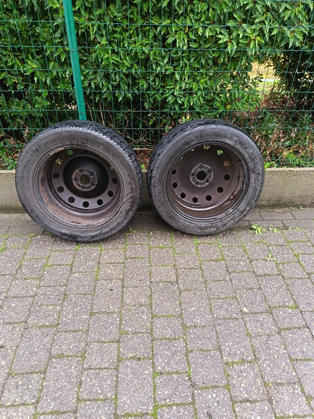 2 banden te koop, Ophalen