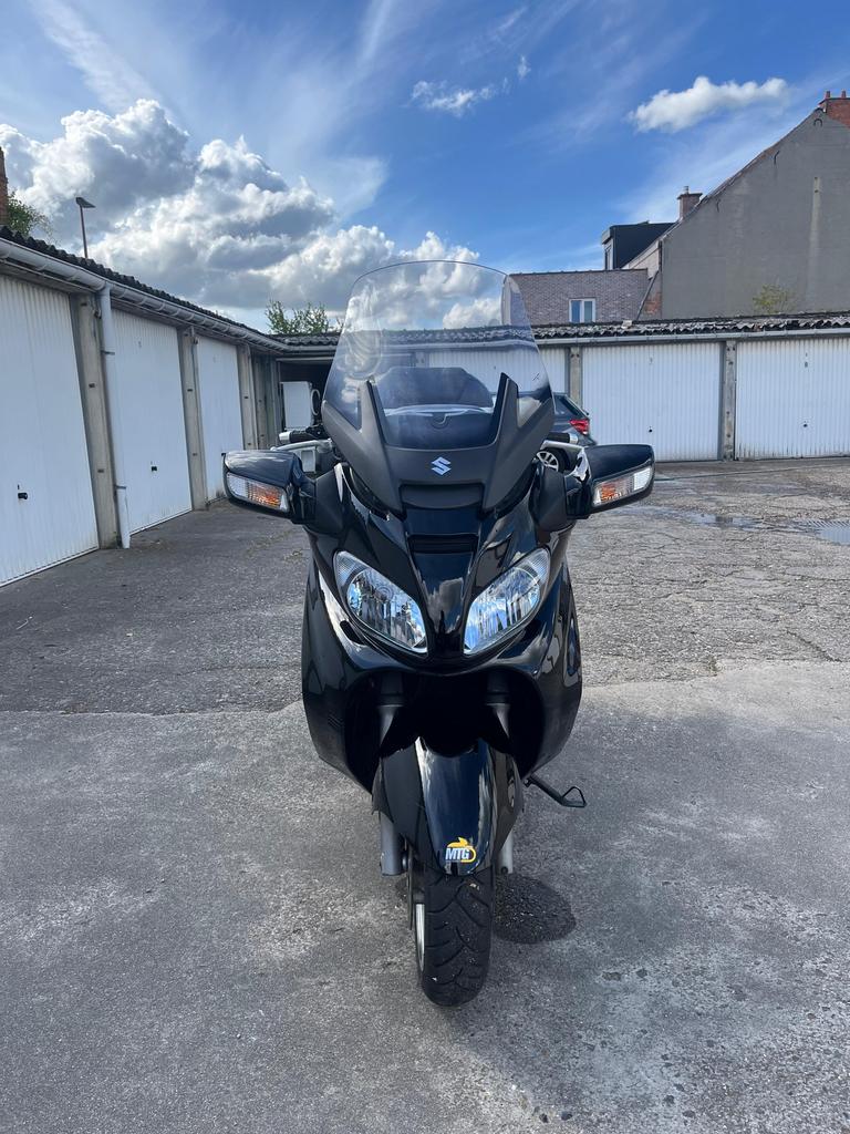Suzuki Burgman 650 Executive, Motoren, Motoren | Yamaha, Scooter, Motorrijbewijs A, Gebruikt, 638 cc