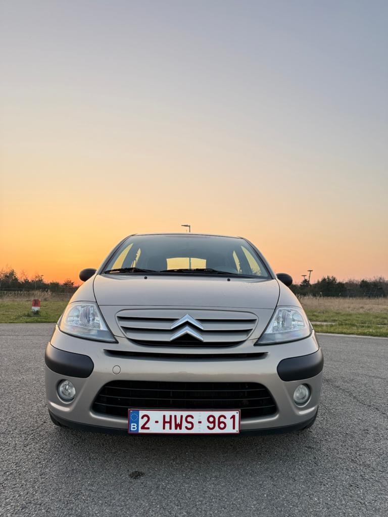 Citroën C3 2009 – 71.000 km – Benzine – Manueel, Voorwielaandrijving, Stof, Zwart, Beige
