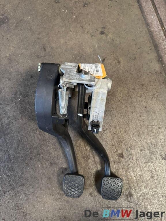 Pedalen set BMW 1 3 serie X1 E8X E9X F20 F30 35006751665, Enlèvement ou Envoi, Utilisé, BMW, BMW