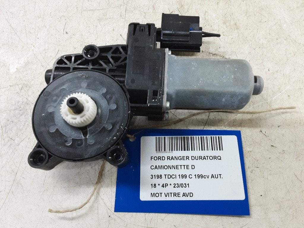 MOTEUR LEVE VITRE ELECTRIQUE AVANT DROIT Ford Ranger, Autos : Pièces & Accessoires, Avant, Henry-Ford-Straße  1
50735  Köln, DE