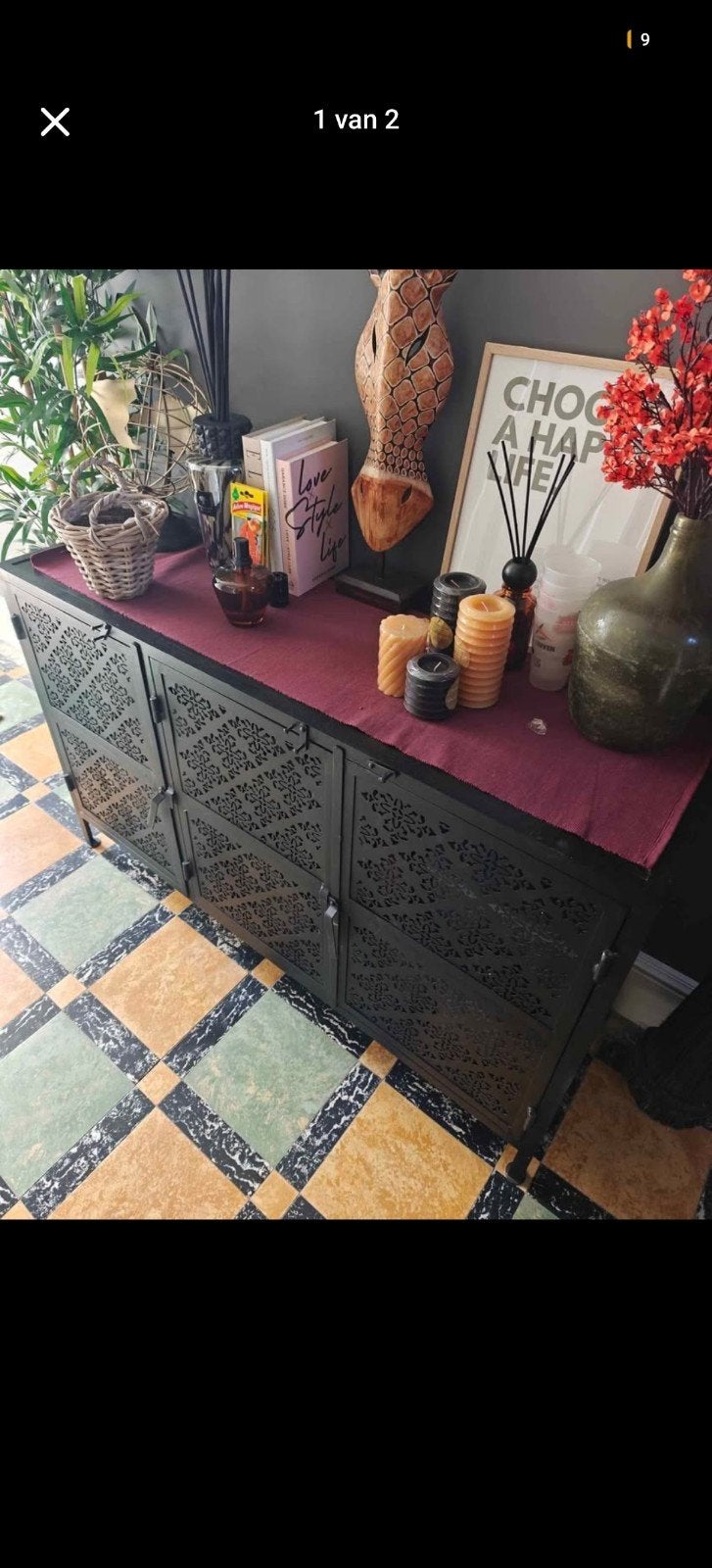 Leuke metalen dressoir, Ophalen