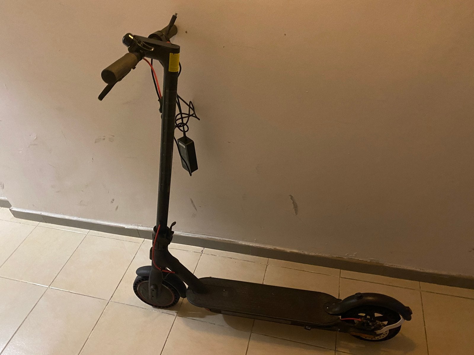 Trotinette électrique xiamo, Enlèvement, Utilisé