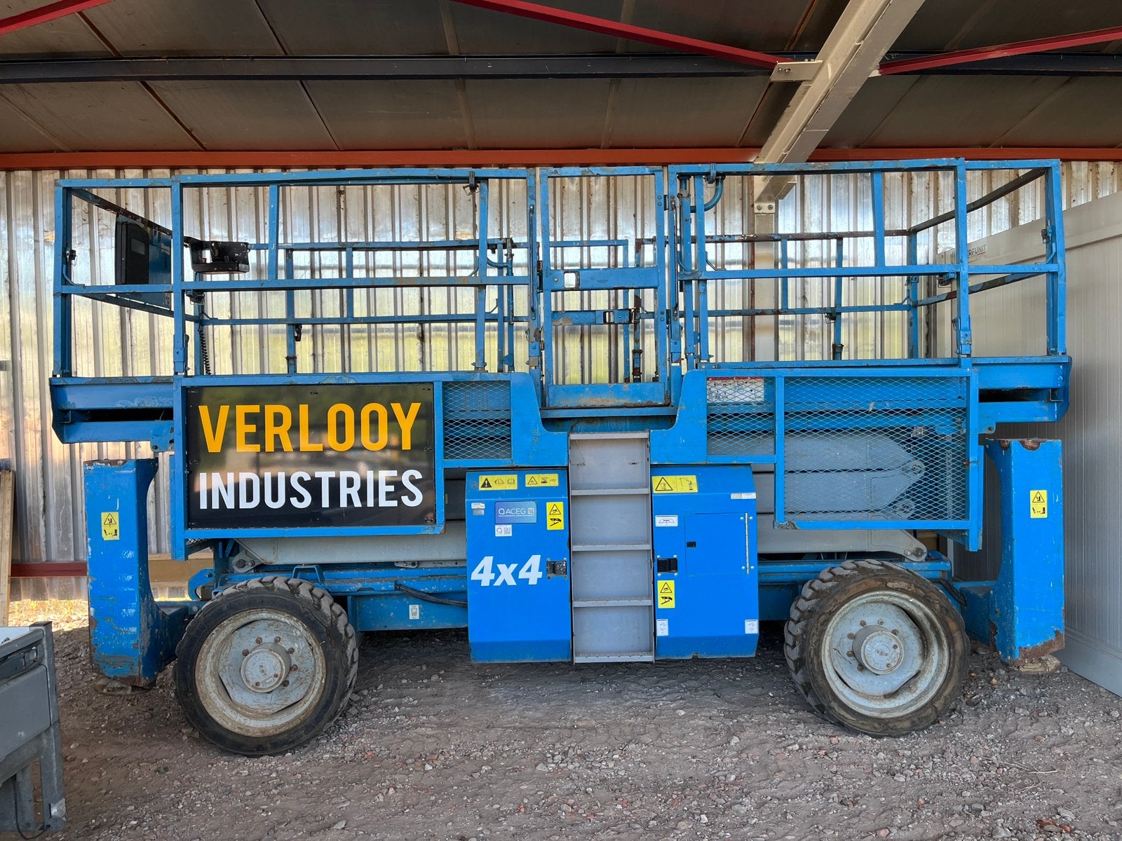 4x4 schaarlift, Zakelijke goederen, Machines en Bouw | Liften, Steigers en Ladders, Ophalen