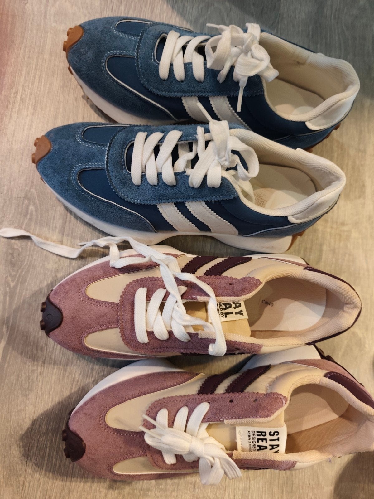 Deux paires de baskets neuf 39-40 25€ pièce, Kleding | Dames, Ophalen