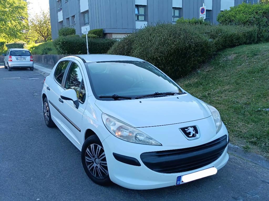Peugeot 207 ( 1.4 HDI ) " 68 Ch " 2008 * Clim ! 221.000 km !, Auto's, Stof, Zwart, Wit, Particulier