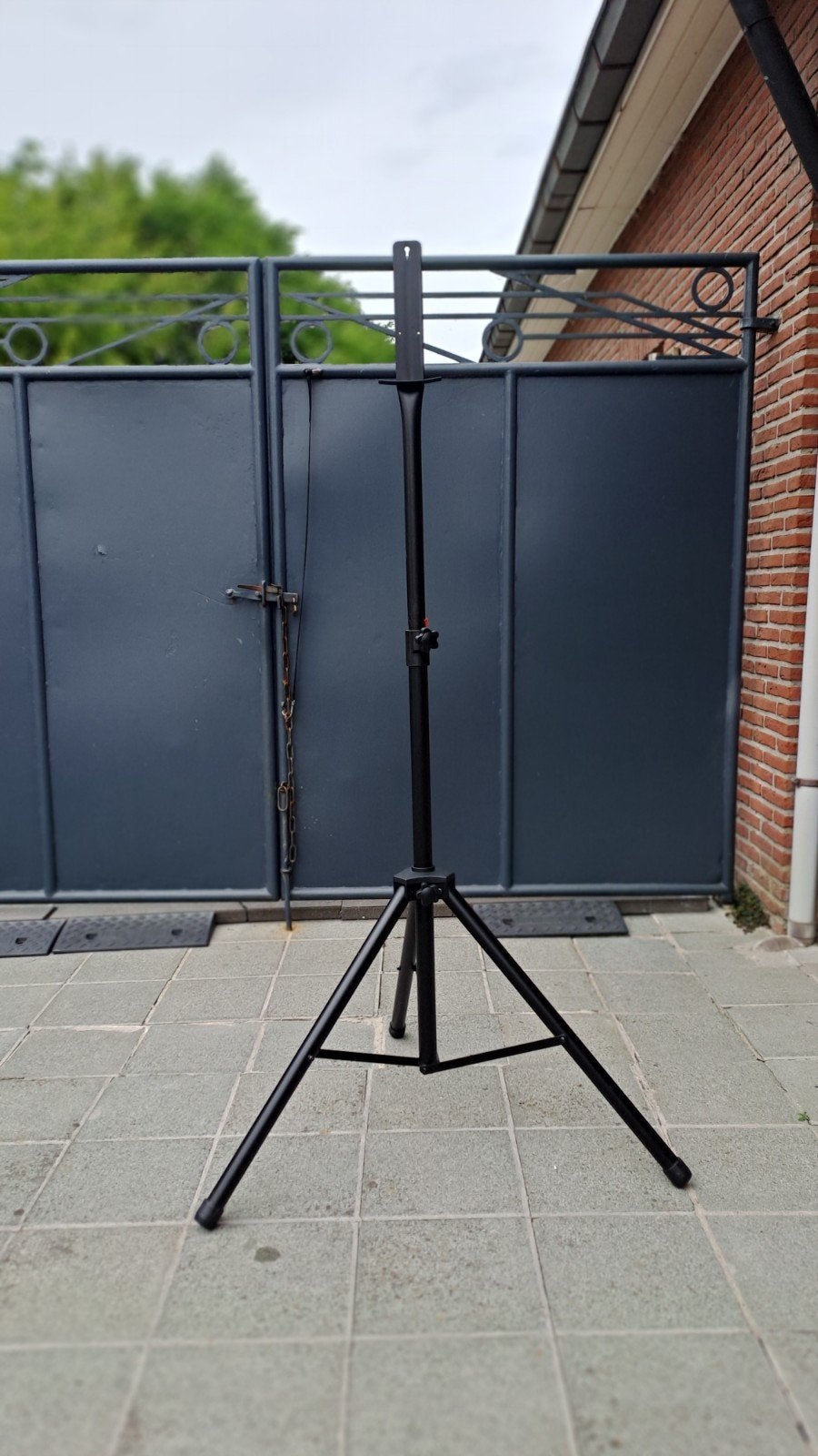 Triple pole - Support pour jeu de fléchettes, Musique & Instruments, Pieds, Enlèvement