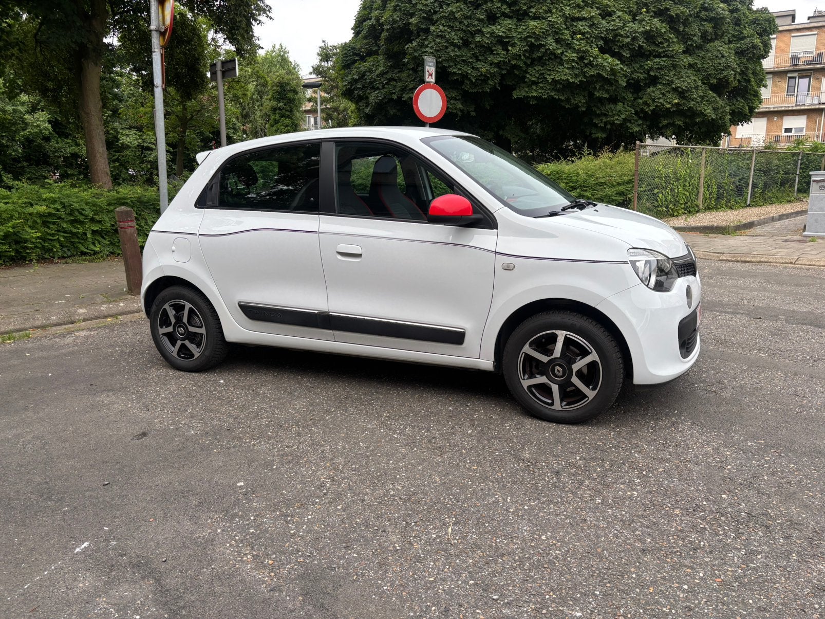Renault Twingo 1.0 benz 63850km 2017 Camera garantie, Autos, Essai à domicile, Euro 6, Entreprise, Garantie prolongée