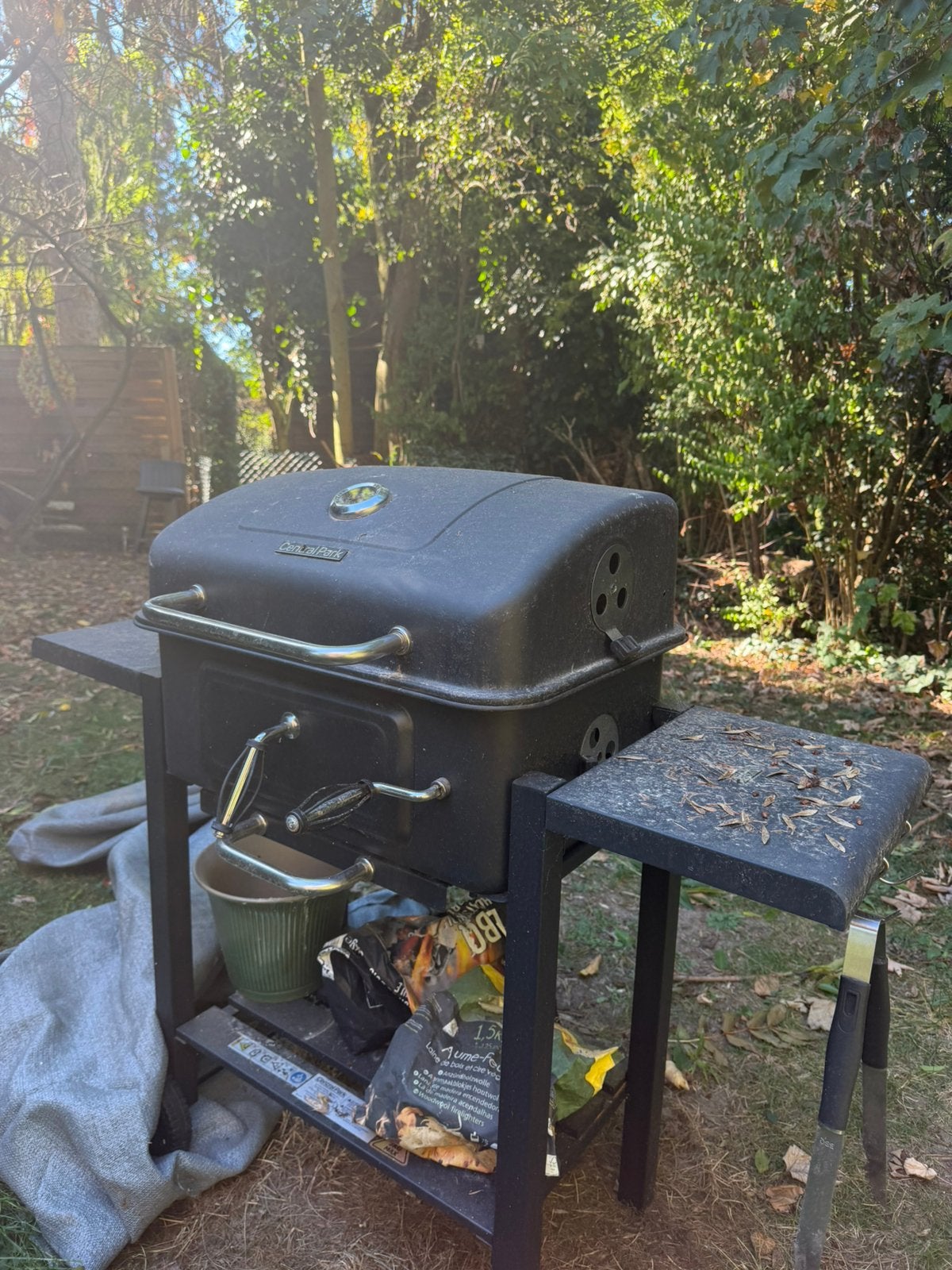 Barbecue, Enlèvement, Comme neuf
