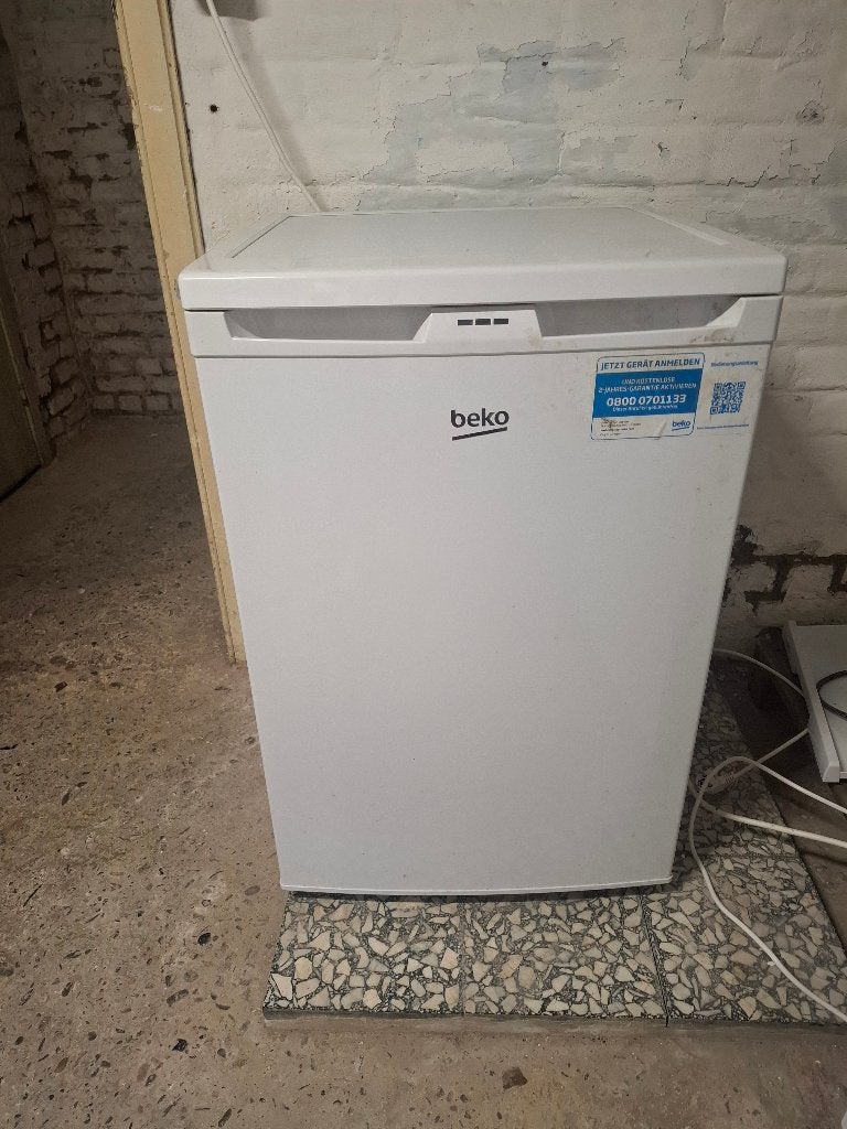 Diepvries beko, Elektronische apparatuur, Vriezers en Diepvrieskisten, Ophalen, Gebruikt, Vrijstaand, Minder dan 85 cm