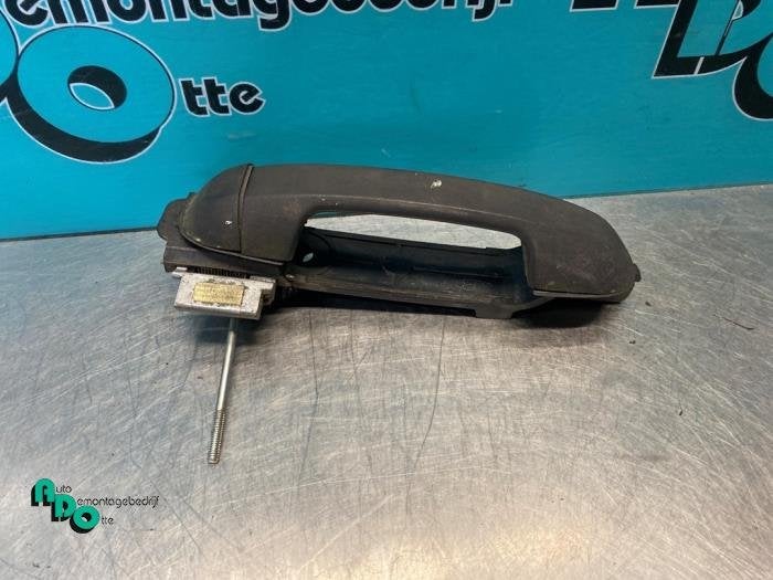 Poignée portière 2portes gauche d'un Ford Transit Connect, -, 3 mois de garantie, -, -