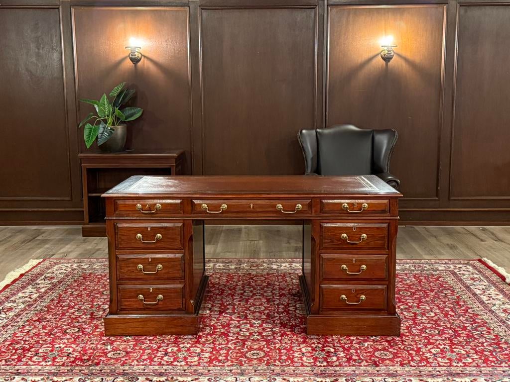 Klassiek Engels bureau #654, Huis en Inrichting, 160 cm, Hout, Bruin, Ophalen of Verzenden