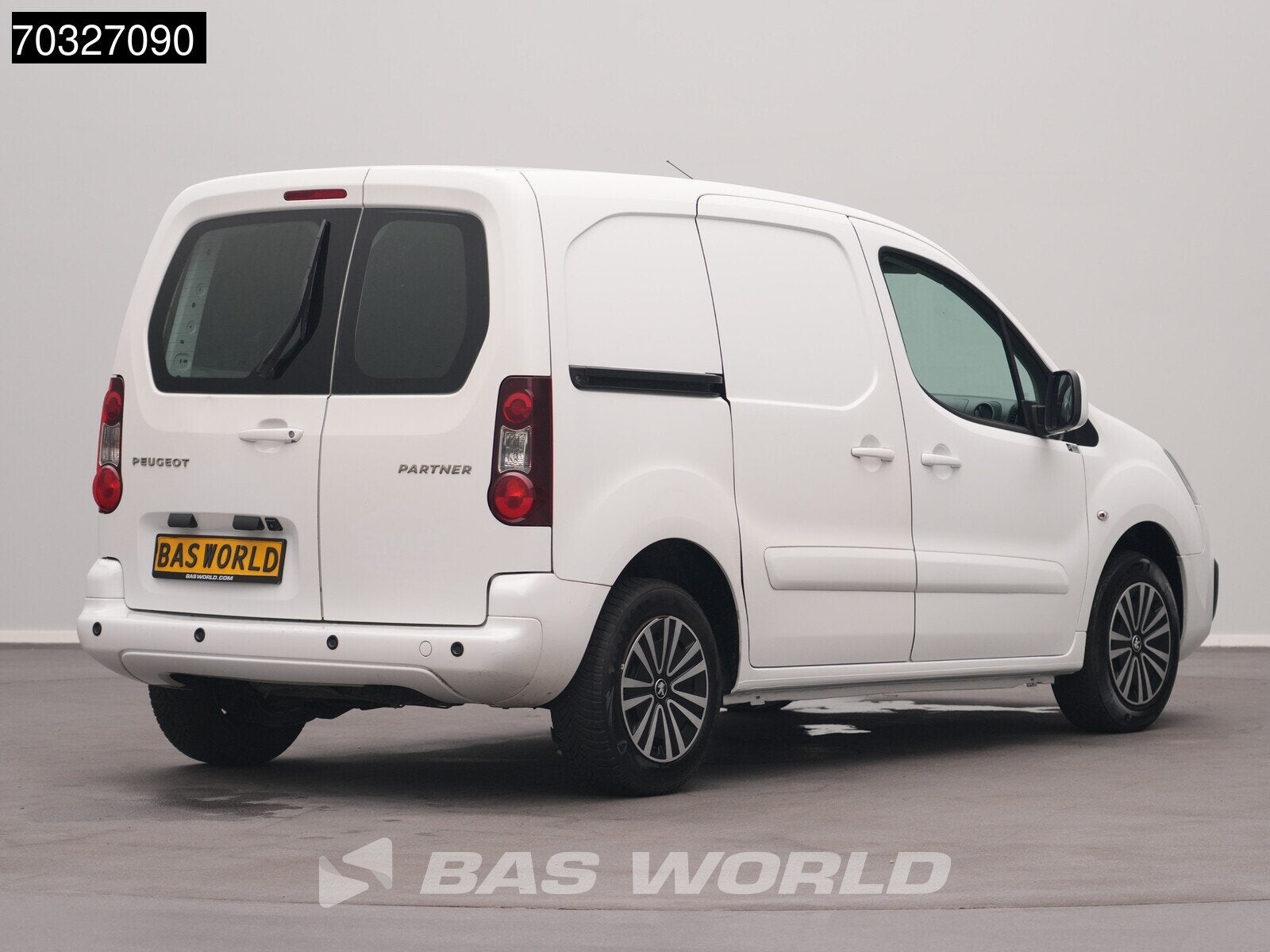 Peugeot Partner 100pk Automaat L1H1 Airco Cruise Camera Park, Automaat, Stof, Gebruikt, Euro 6