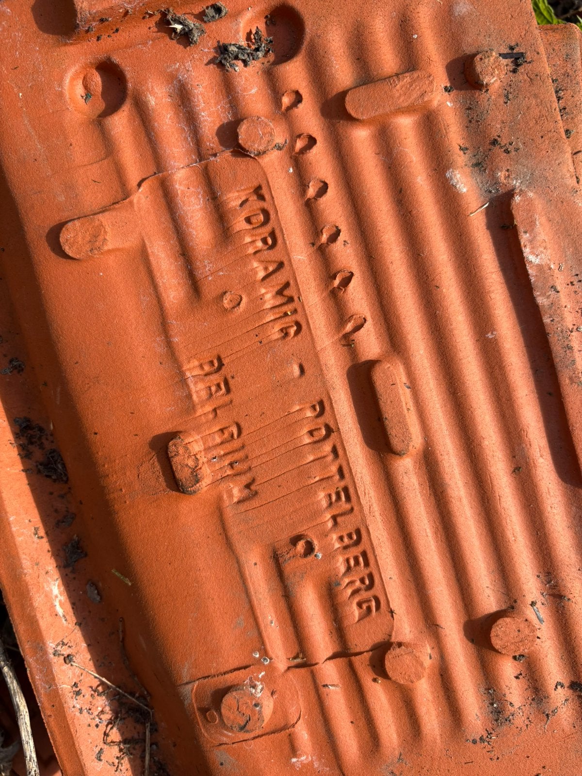 Nieuwe kortrijkse pannen, Doe-het-zelf en Bouw, Ophalen, Nieuw, Rood, Dakpannen