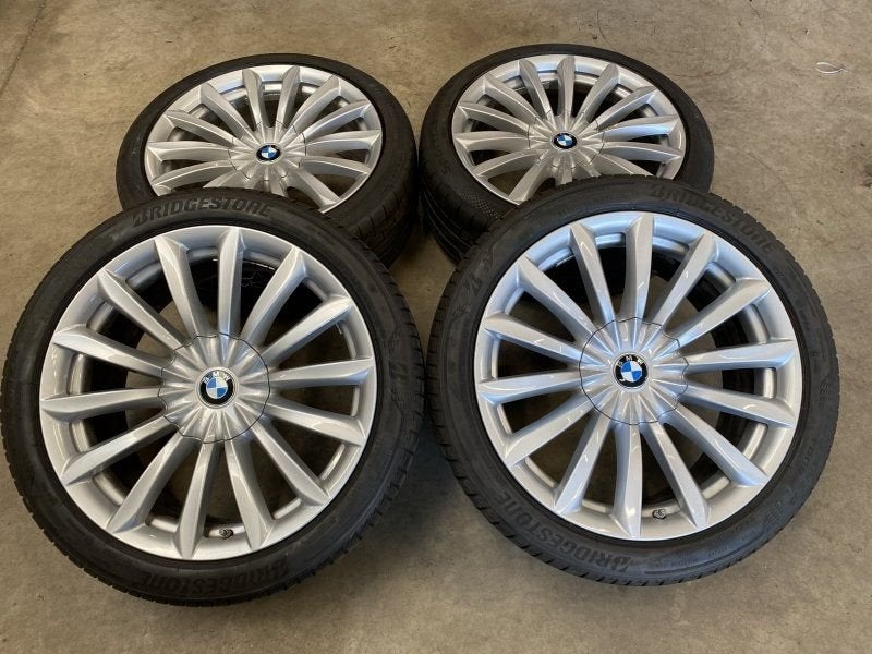 19 inch originele velgen + zomerbanden BMW 5 serie style 620, Auto-onderdelen, 19 inch, -, -, Banden en Velgen