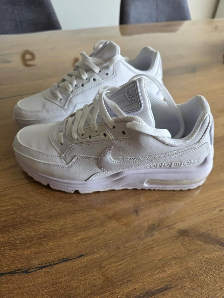 Nike air max nieuw maat 41, Kleding | Heren, Schoenen, Ophalen, Wit, NIKE, Zo goed als nieuw