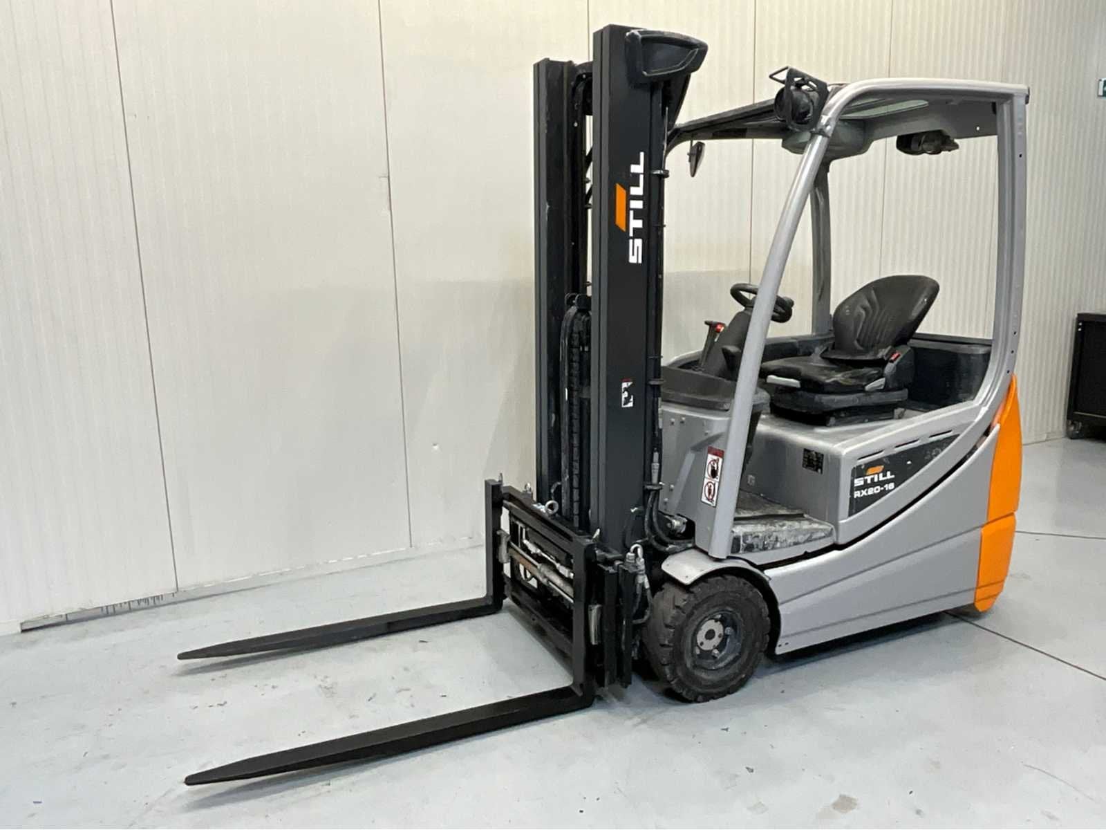 Still RX20-16 Triplex - Vorkenversteller - Freelift - Sidesh, Articles professionnels, Machines & Construction | Chariots élévateurs & Transport interne