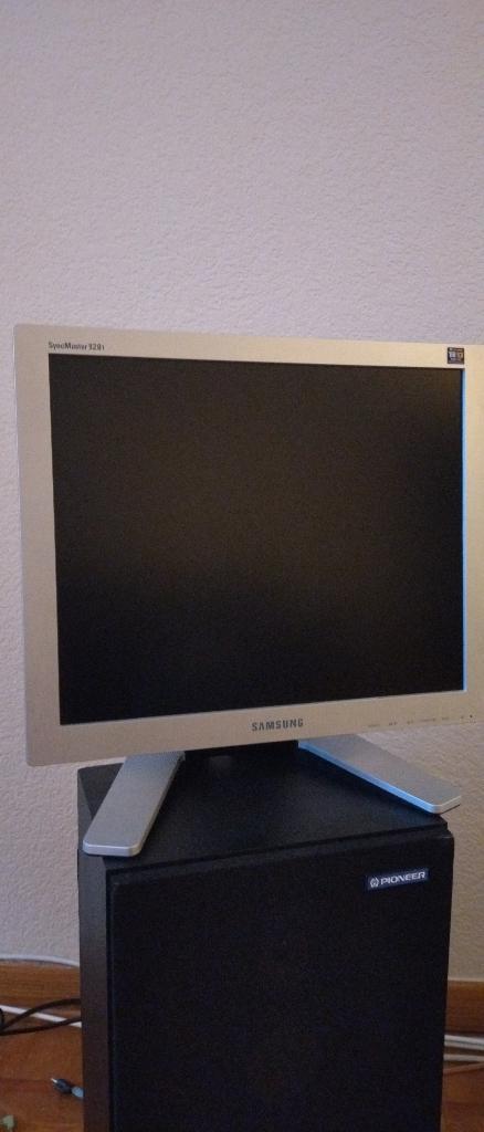 Écran 19” Samsung SyncMaster 920T, Haut-parleurs intégrés, Enlèvement, Utilisé, Samsung