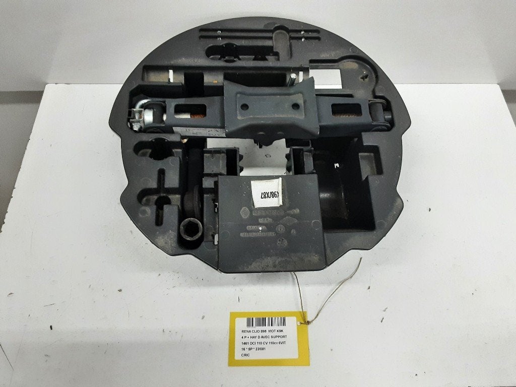 CRIC Renault Clio IV (5R) (01-2012/08-2021) (997506470R), Renault, Utilisé, Peter-Huppertz-Straße 5
51063  Köln, DE, Dialog.deutschland@renault.de