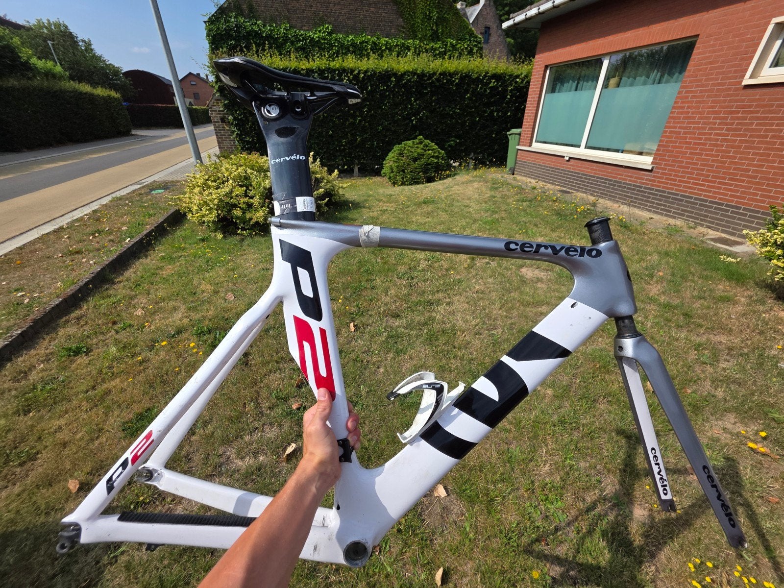 Cervelo P2 frame, Enlèvement