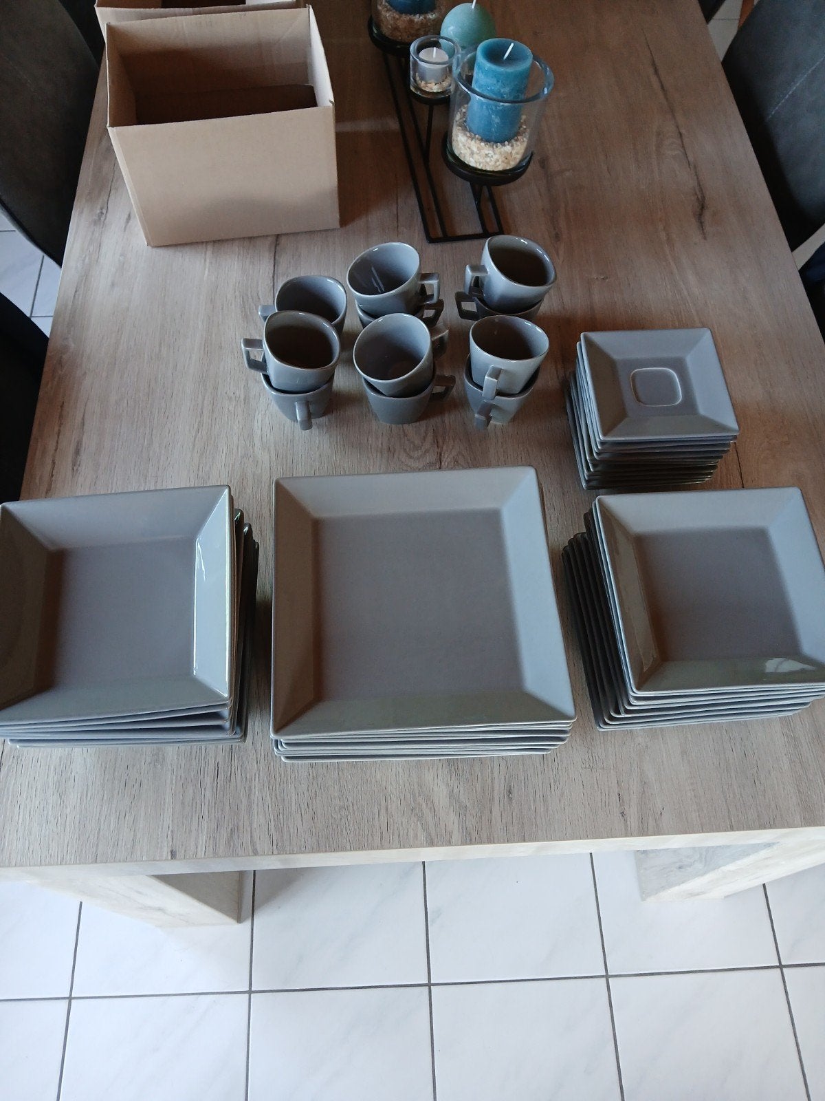 servies  voor 12 personen   van Oxford today, Huis en Inrichting, Keuken | Servies, Ophalen, Overige merken, Zo goed als nieuw