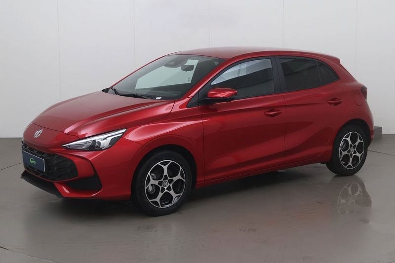 MG MG 3 1.5 luxury 195 AT, Autos, Rouge, Achat, Euro 6, Entreprise