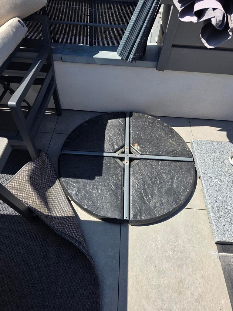 ​FR : Dalles de pied de parasol en croix (4 pièces) - Noir, Enlèvement