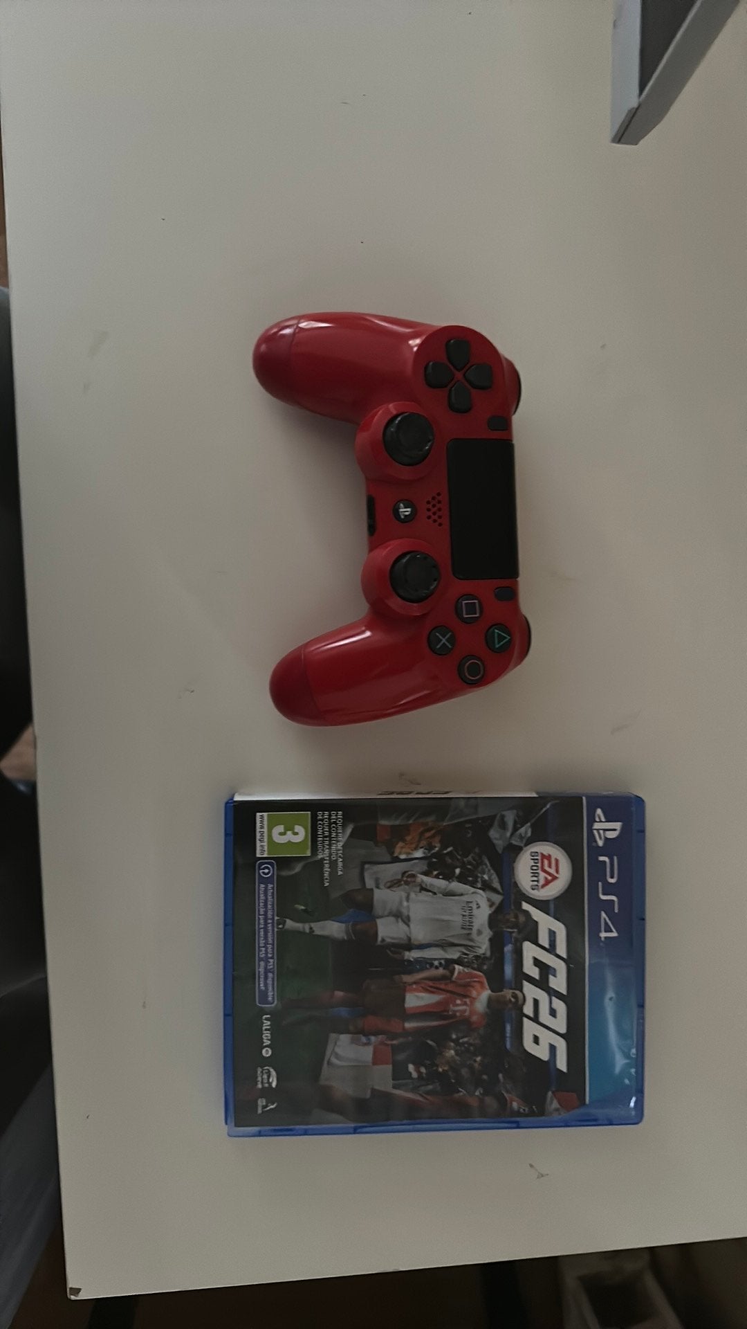 PS4 Controller + EA Sports FC 26 PS4 – Apart of samen, Games en Spelcomputers, Ophalen, Zo goed als nieuw, Original, Met games
