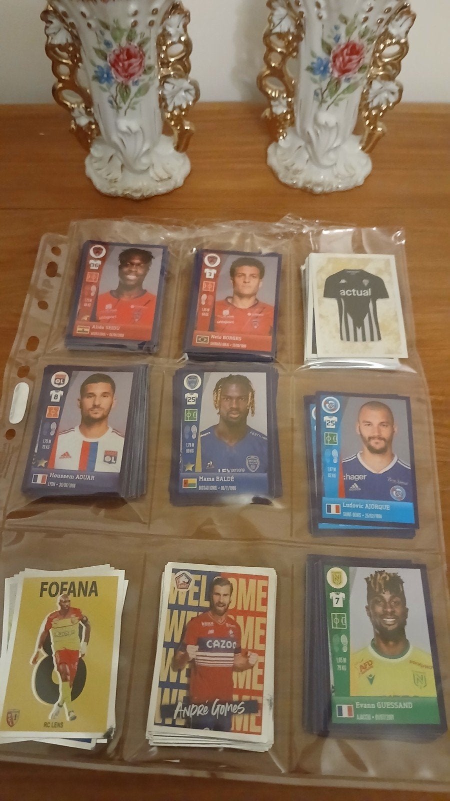 panini 220 foot 2023 sans double, Enlèvement ou Envoi, Neuf, Plusieurs autocollants