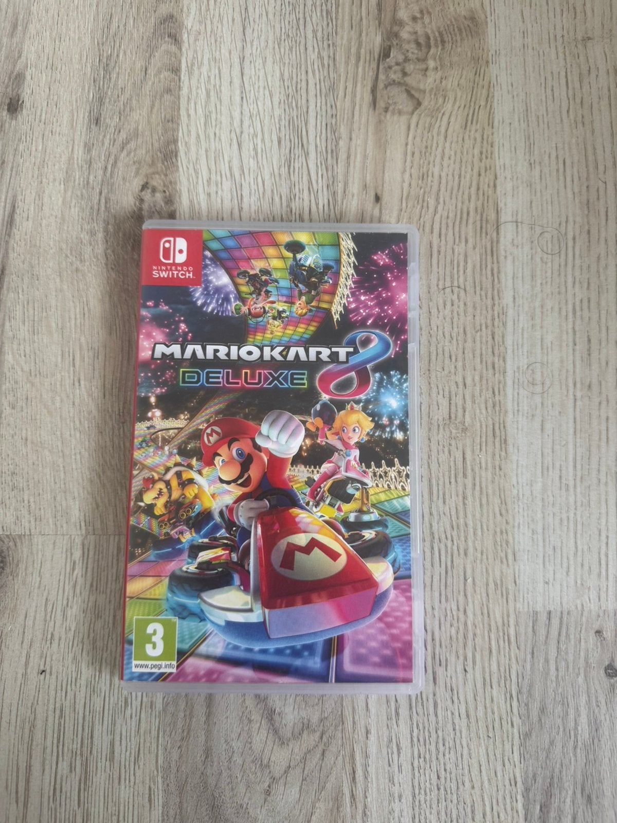 Mario Kart 8 Deluxe, Games en Spelcomputers, Games | Nintendo Switch, Ophalen, Zo goed als nieuw