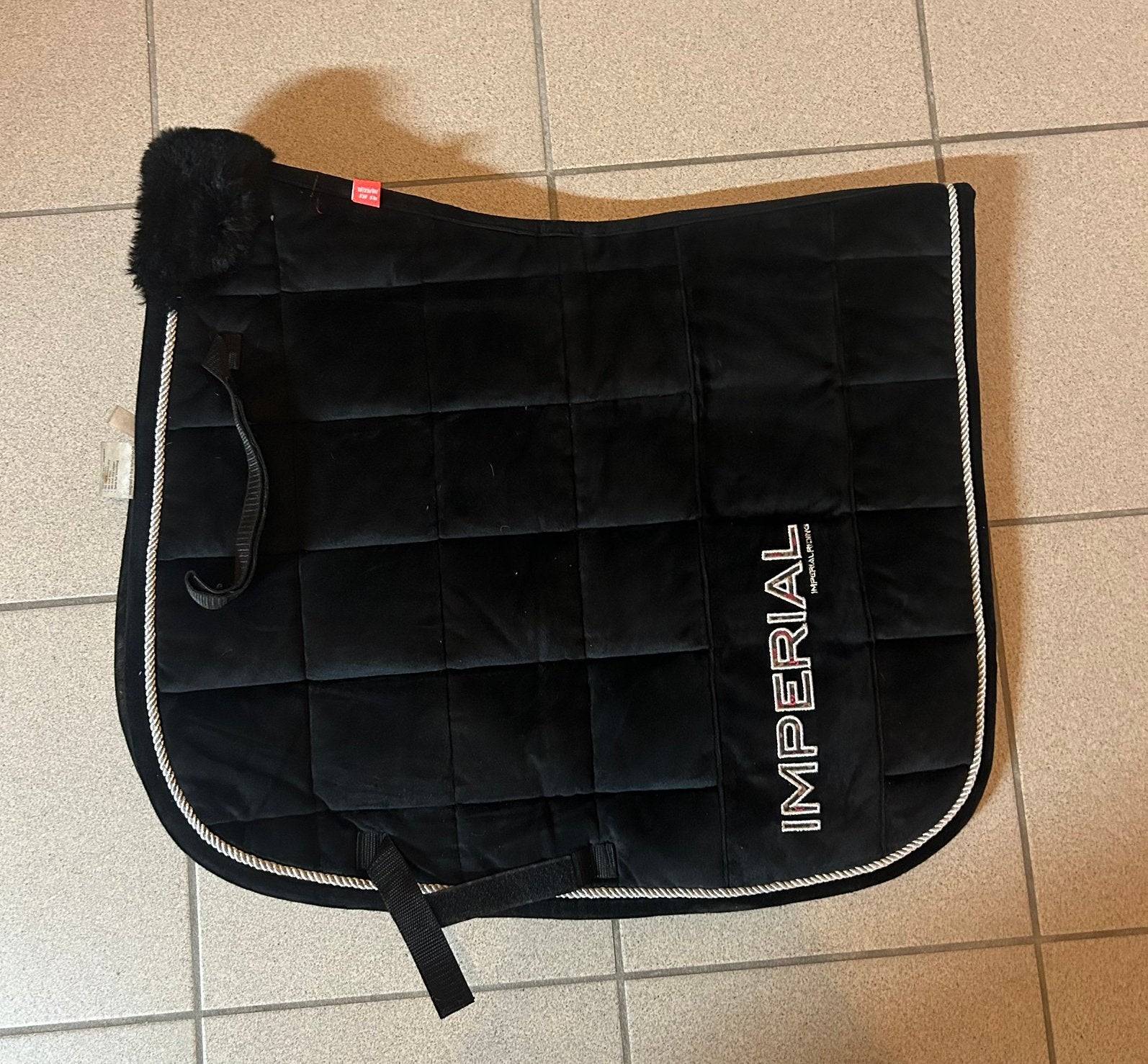 Dressuurzadeldek, Full (L), Tapis de dressage, Noir, Enlèvement ou Envoi