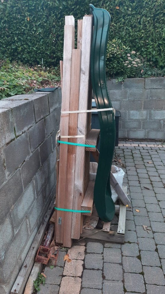 Houten speeltuig, Ophalen, Nieuw, Glijbaan