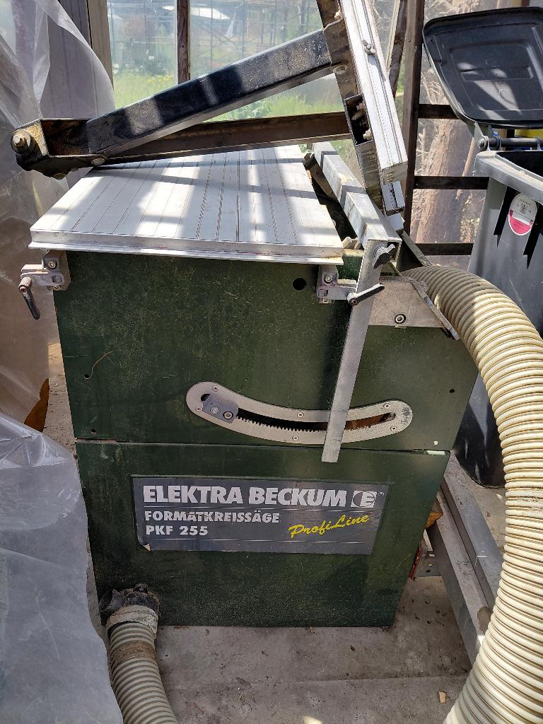 Zaagmachine, 1200 watts ou plus, 70 mm ou plus, Enlèvement, Utilisé