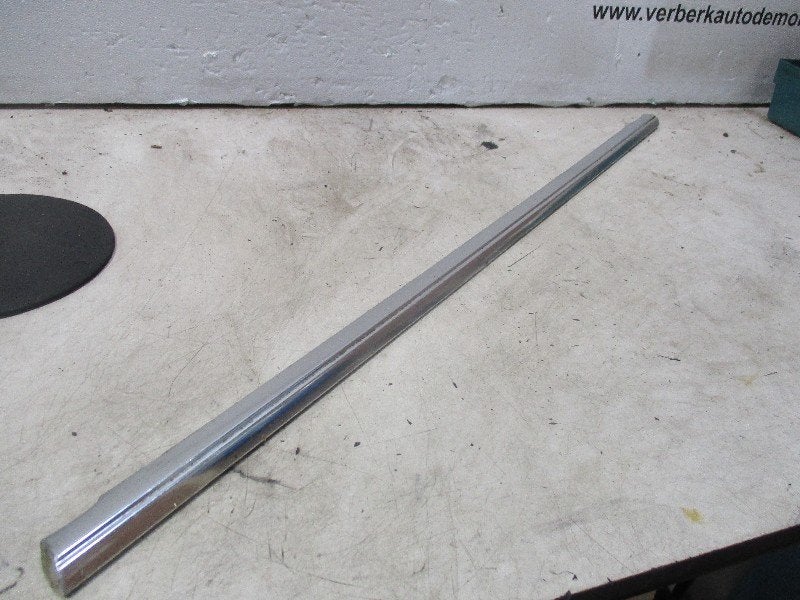 SIERLIJST portier rechts achter Mercedes-Benz / 8 (W115), Auto-onderdelen, Gebruikt, Mercedes-Benz, Dialog.mb@mercedes-benz.com