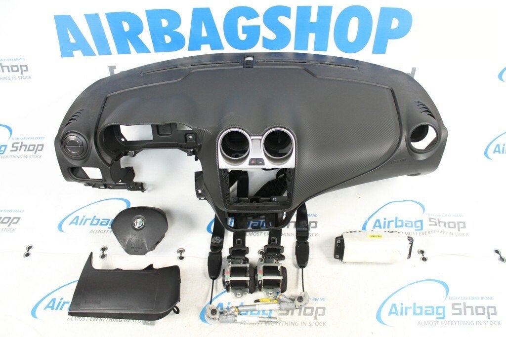 Airbag kit Tableau de bord carbon Alfa Romeo Mito