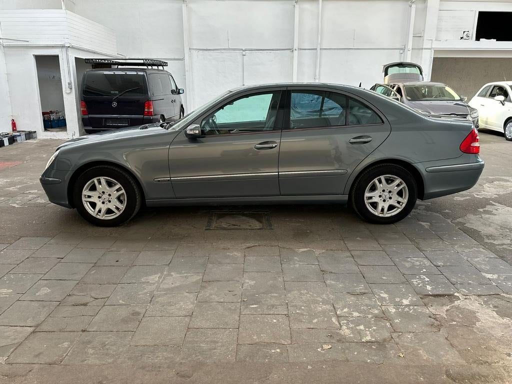 Option complète automatique diesel Mercedes Classe E, Autos, Mercedes-Benz, Particulier, Ordinateur de bord, Radio, Sièges chauffants