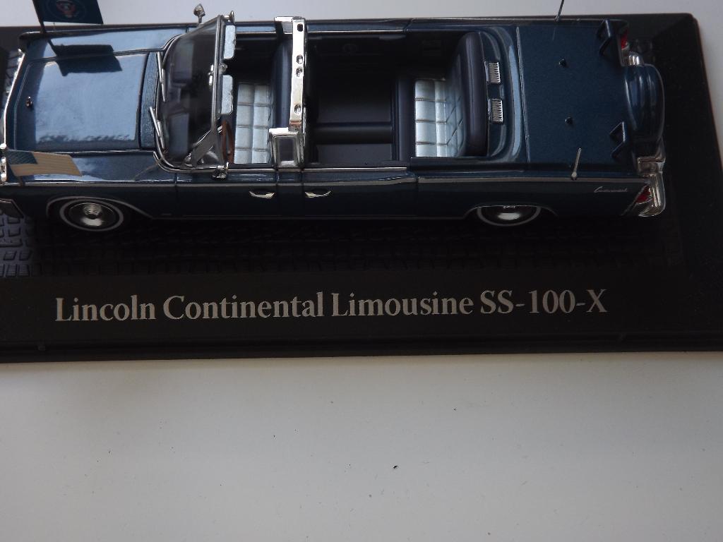 lincoln continental limo ( president Kennedy), Verzamelen, Ophalen of Verzenden, Zo goed als nieuw