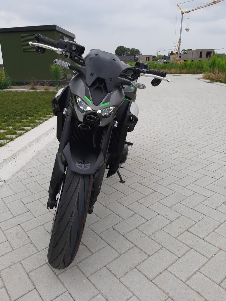 KAWASAKI Z900(SE)Performance 08/2025,nieuw model(Ohlins), Motorrijbewijs A, Particulier, Meer dan 35 kW, 998 cc