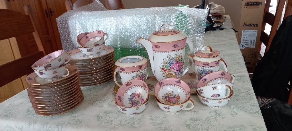 koffie servies, Ophalen