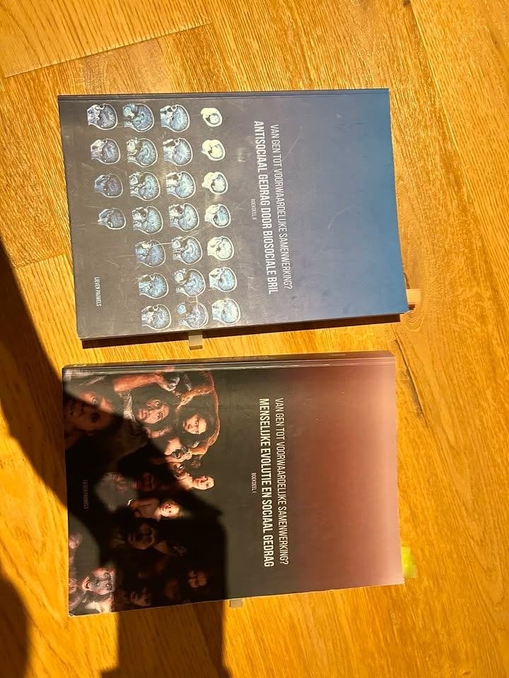 Evolutie van de mens - Lieven Pauwels, Livres, Livres scolaires, Enlèvement ou Envoi, Autres niveaux, Comme neuf, Lieven Pauwels
