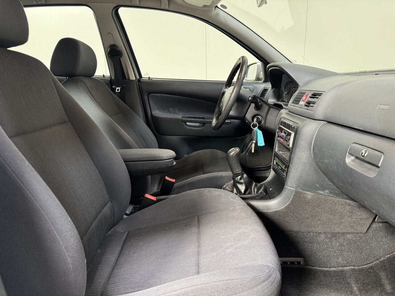 Skoda Octavia 1.4 Benzine Man. - Radio - Goede Staat!, Auto's, Skoda, 0 kg, 4 deurs, 4 cilinders, USB
