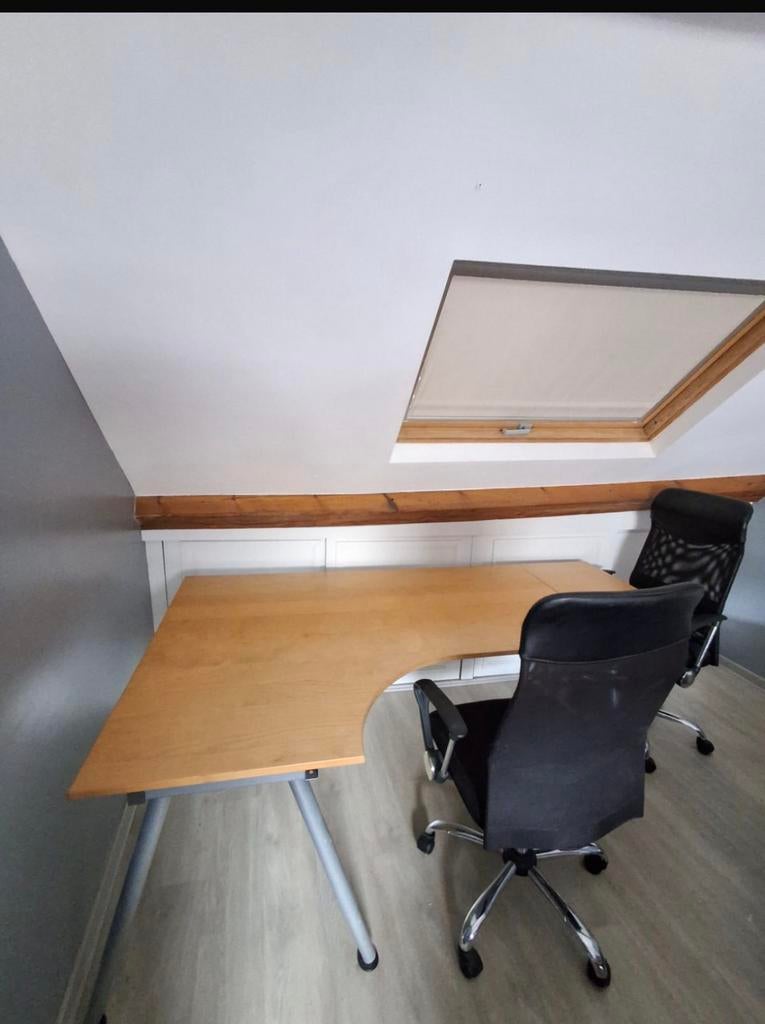 Bureau de tres bonne qualité 1m90 sur 1m90, Maison & Meubles, Bureaux, Enlèvement, Comme neuf