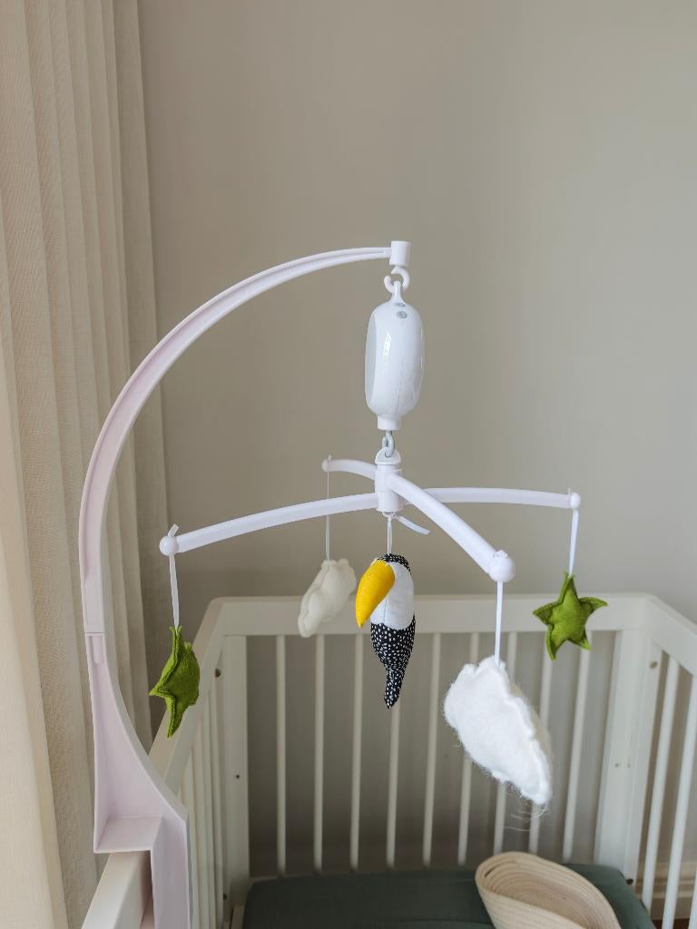Muziekmobiel Pouce et Lina, Kinderen en Baby's, Ophalen, Zo goed als nieuw, Mobiel, Met geluid